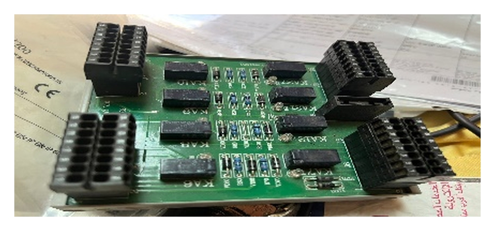 Electronic card